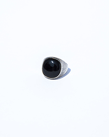 Oval Ring Onyx
